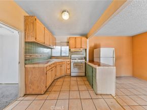 6315 Miramonte Boulevard, Los Angeles CA 90001