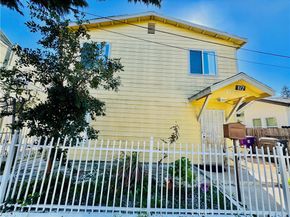 812 E 8th Street, Long Beach CA 90813