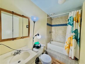 812 E 8th Street, Long Beach CA 90813