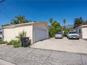 709 S Magnolia, Monrovia CA 91016