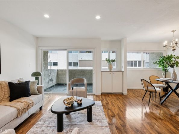 125 S Sierra Madre 215, Pasadena CA 91107