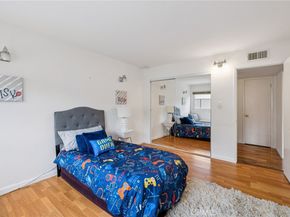 125 S Sierra Madre 215, Pasadena CA 91107