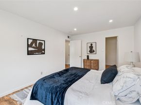 125 S Sierra Madre 215, Pasadena CA 91107