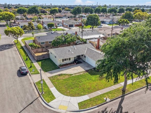 4200 W West, Fullerton CA 92833