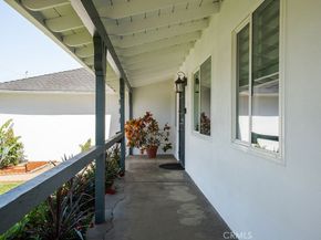 904 E Edgecomb Street, Covina CA 91724