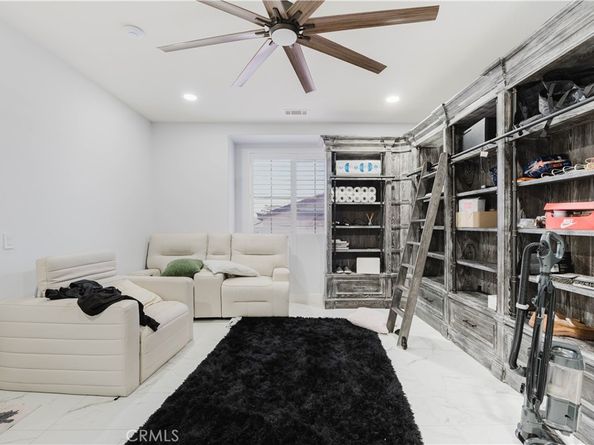 13859 Oak Leaf Way, Rancho Cucamonga CA 91739