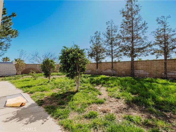 13859 Oak Leaf Way, Rancho Cucamonga CA 91739