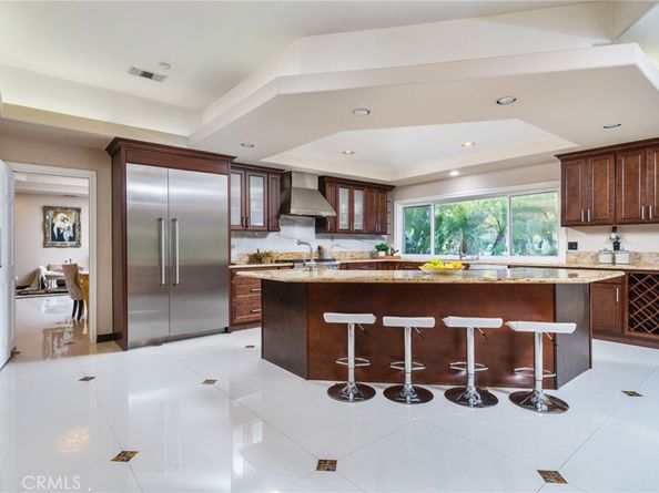 275 E 24th Street, Upland CA 91784