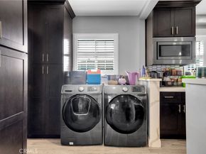 6104 6104 S La Cienega, Ladera Heights CA 90056