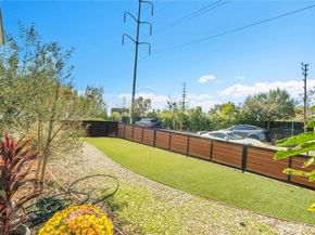 6104 6104 S La Cienega, Ladera Heights CA 90056