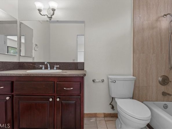 16414 Cornuta Avenue 11, Bellflower CA 90706