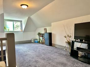 160 W 48th Street, Los Angeles CA 90037