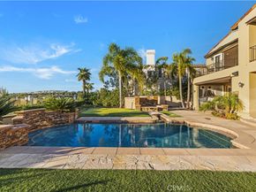 9 Vista Alberi, Newport Coast CA 92657