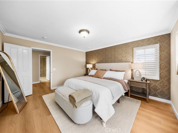 54 Night Bloom, Irvine CA 92602