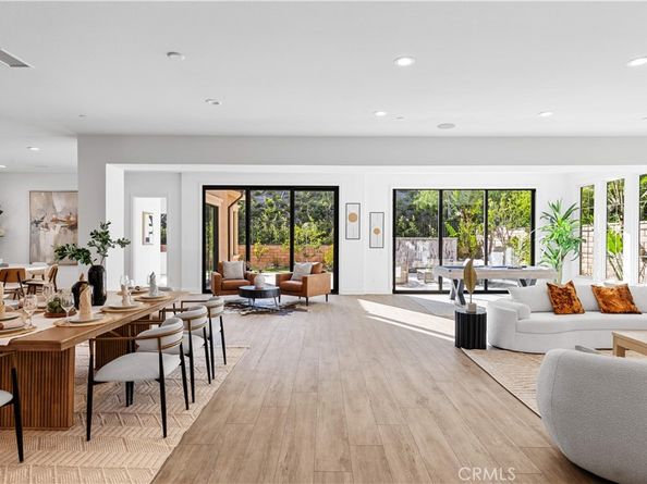 111 great oak, Irvine CA 92602