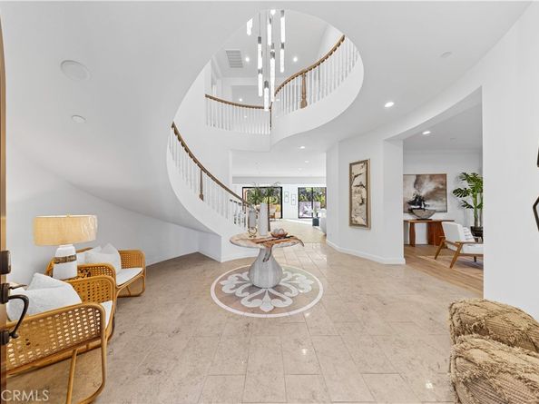 111 great oak, Irvine CA 92602