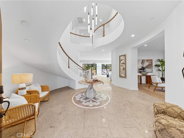 111 great oak, Irvine CA 92602