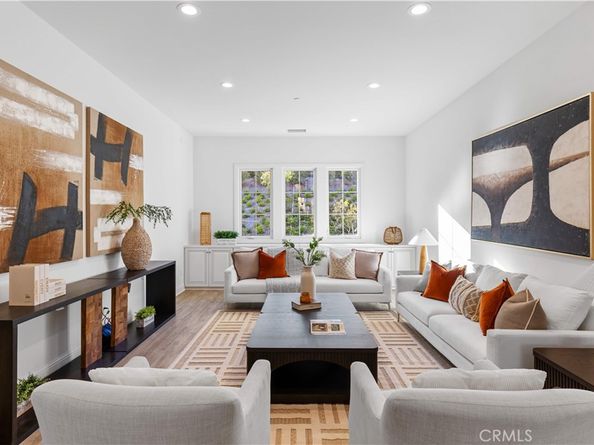 111 great oak, Irvine CA 92602