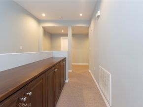 89 E Commonwealth 1D, Alhambra CA 91801