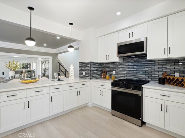 2410 8th Avenue, Los Angeles CA 90018