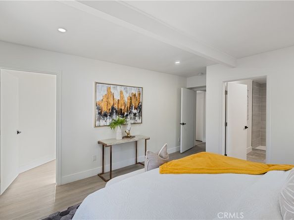 2410 8th Avenue, Los Angeles CA 90018