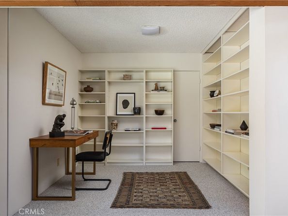 1878 Tahiti Drive, Costa Mesa CA 92626