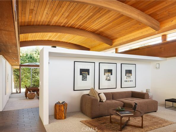 1878 Tahiti Drive, Costa Mesa CA 92626