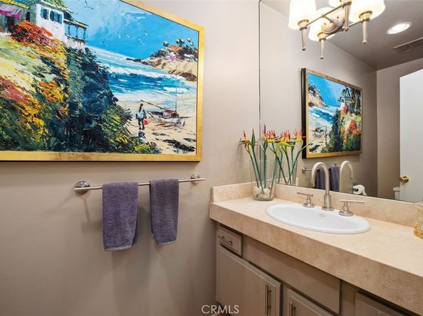 5 Rue Marseille, Newport Beach CA 92660