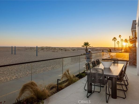 706 W Oceanfront, Newport Beach CA 92661