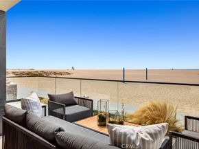 706 W Oceanfront, Newport Beach CA 92661