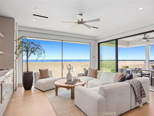 706 W Oceanfront, Newport Beach CA 92661