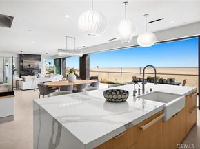 706 W Oceanfront, Newport Beach CA 92661