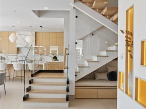 706 W Oceanfront, Newport Beach CA 92661