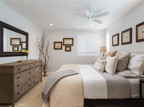 410 1/2 Poinsettia Avenue, Corona Del Mar CA 92625
