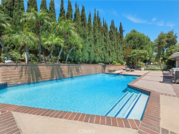 12261 Browning Avenue, North Tustin CA 92705