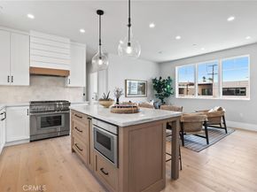 825 W Bay Avenue B, Newport Beach CA 92661