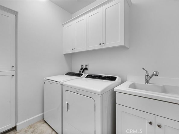 82 Meander Street, Irvine CA 92620