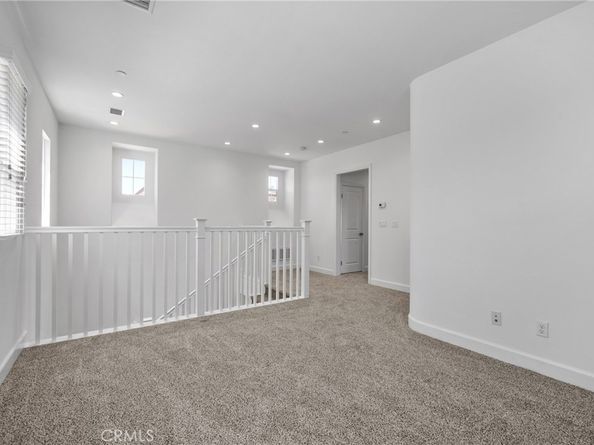 82 Meander Street, Irvine CA 92620