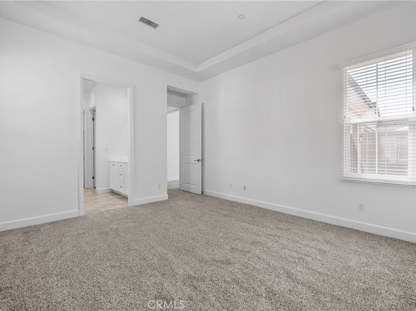 82 Meander Street, Irvine CA 92620