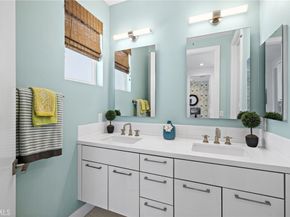 1289 Westreef, Costa Mesa CA 92627