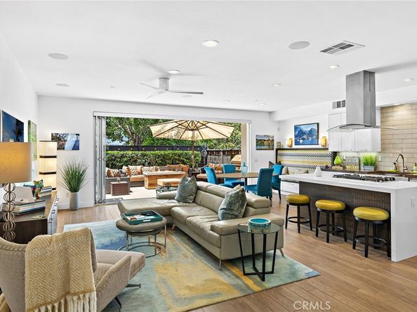 1289 Westreef, Costa Mesa CA 92627