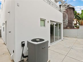 2618 Cove Street, Corona Del Mar CA 92625