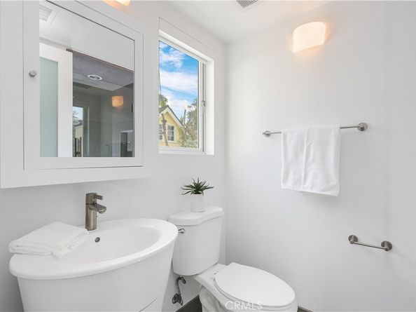 2618 Cove Street, Corona Del Mar CA 92625