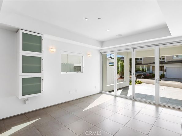 2618 Cove Street, Corona Del Mar CA 92625