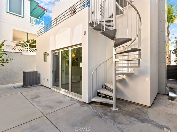 2618 Cove Street, Corona Del Mar CA 92625