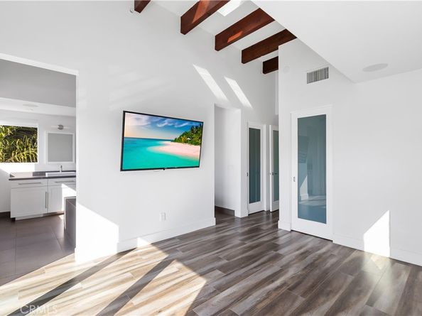 2618 Cove Street, Corona Del Mar CA 92625