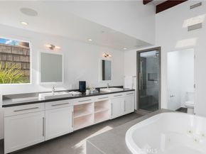 2618 Cove Street, Corona Del Mar CA 92625