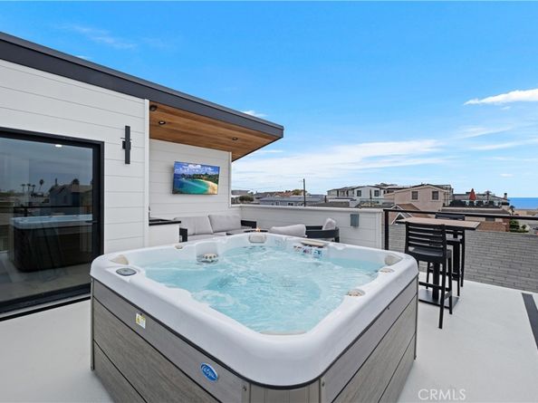 128 39th, Newport Beach CA 92663