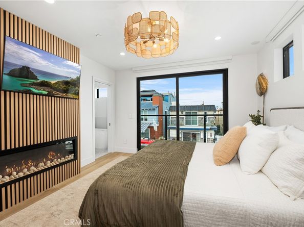 128 39th, Newport Beach CA 92663