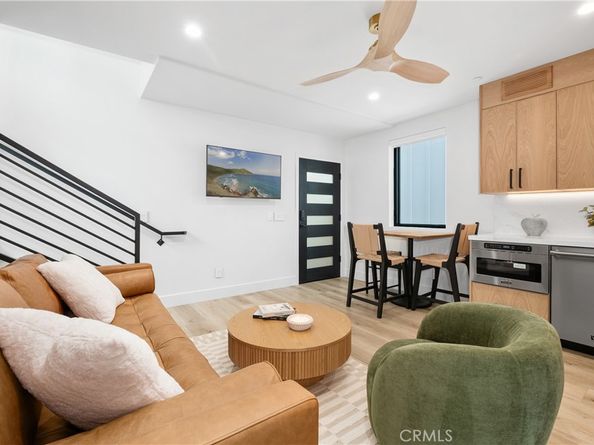 128 39th, Newport Beach CA 92663